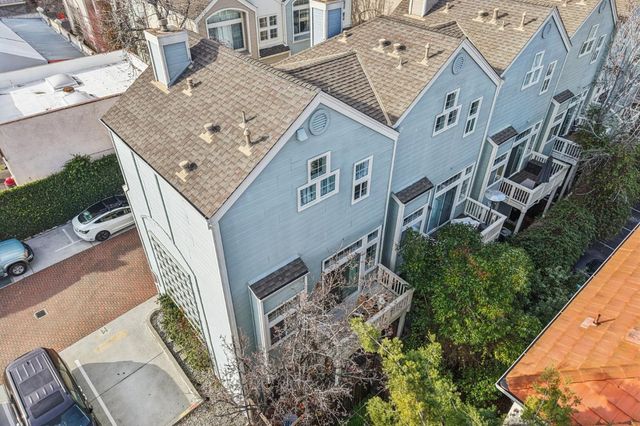 979 Pinto Palm Terrace 45, Sunnyvale, CA 94087