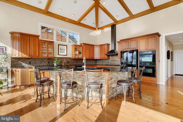 6732 ST ANNES DR, Fayetteville, PA 17222