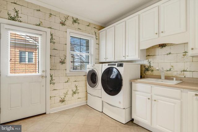 6732 ST ANNES DR, Fayetteville, PA 17222