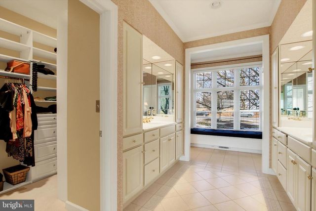 6732 ST ANNES DR, Fayetteville, PA 17222