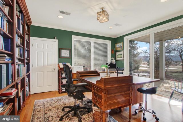 6732 ST ANNES DR, Fayetteville, PA 17222