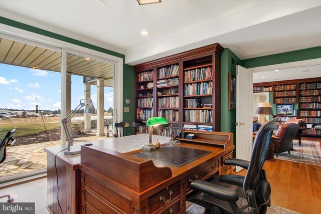 6732 ST ANNES DR, Fayetteville, PA 17222