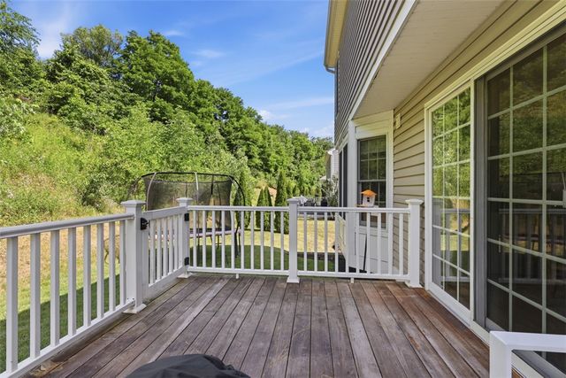 7012 Pin Oak Ct, Robinson Twp, PA 15136