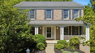 7012 Pin Oak Ct, Robinson Twp, PA 15136