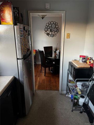 198-17 Dunton Avenue 2nd floor, Holliswood, NY 11423