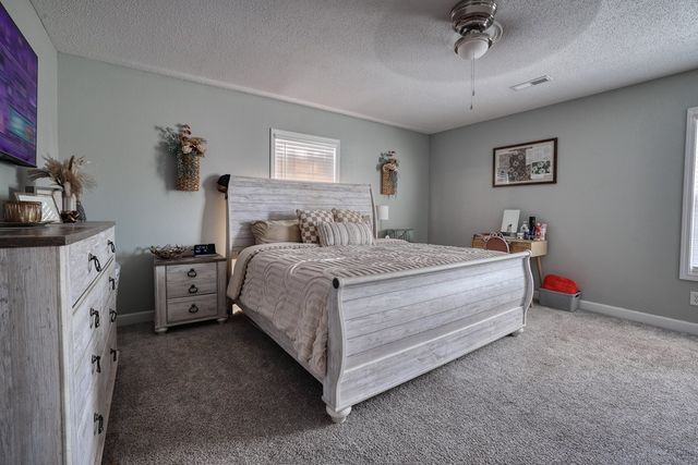 118 S College, Slocomb, AL 36375