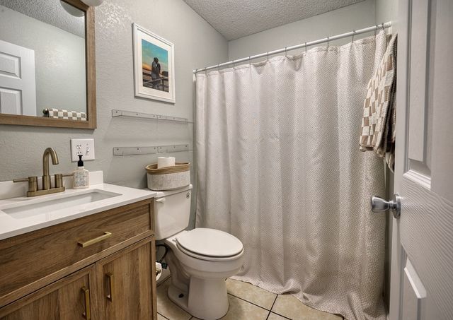 118 S College, Slocomb, AL 36375