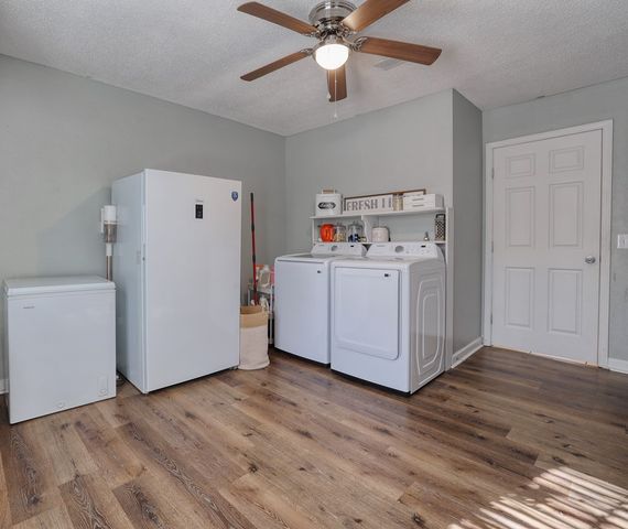 118 S College, Slocomb, AL 36375