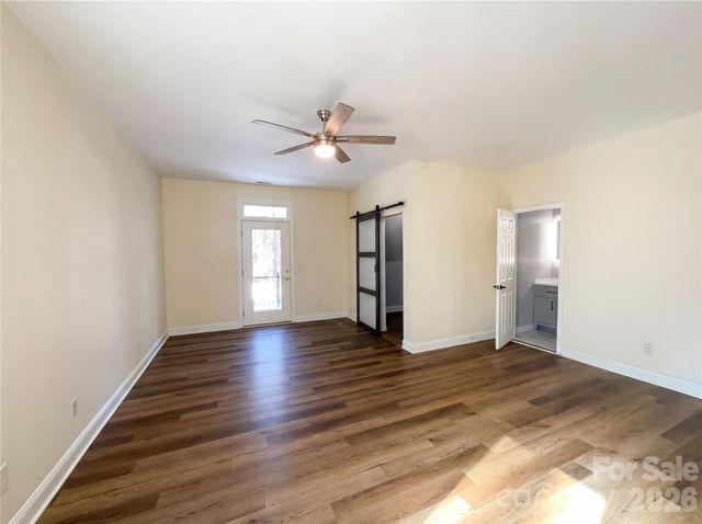 405 Isle Of Pines Road, Mooresville, NC 28117