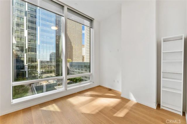 877 Francisco St 805, Los Angeles, CA 90017