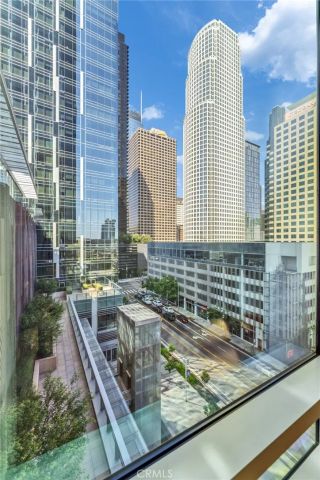 877 Francisco St 805, Los Angeles, CA 90017