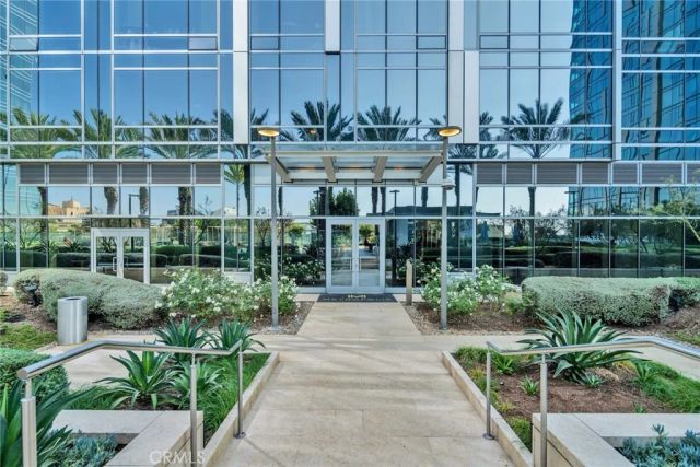 877 Francisco St 805, Los Angeles, CA 90017