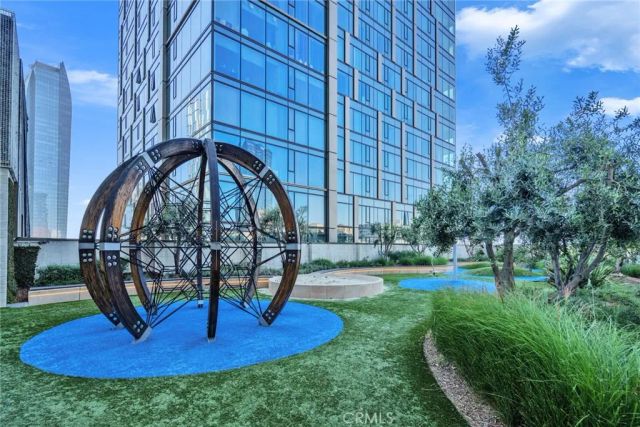 877 Francisco St 805, Los Angeles, CA 90017