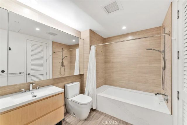 877 Francisco St 805, Los Angeles, CA 90017