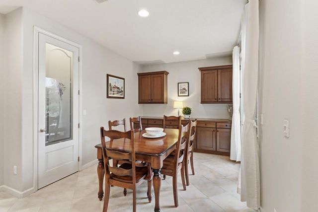 2501 Mossy Oak Ct, Rocklin, CA 95765