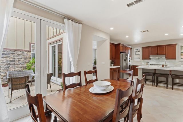 2501 Mossy Oak Ct, Rocklin, CA 95765