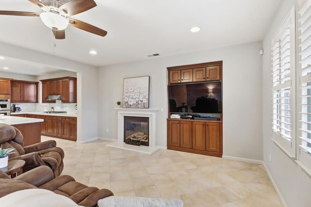 2501 Mossy Oak Ct, Rocklin, CA 95765