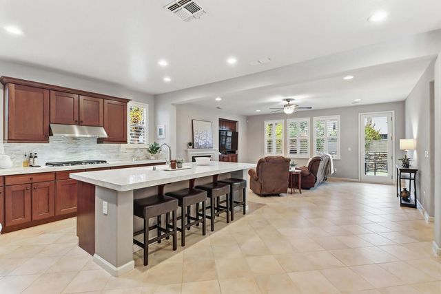 2501 Mossy Oak Ct, Rocklin, CA 95765