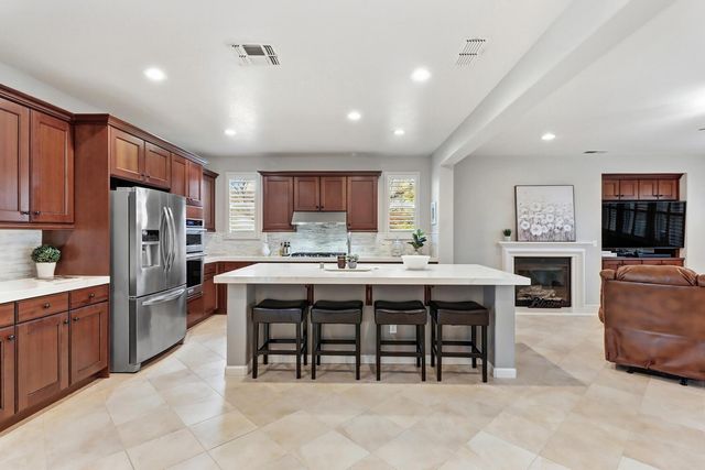 2501 Mossy Oak Ct, Rocklin, CA 95765