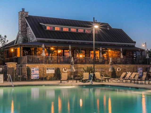 2501 Mossy Oak Ct, Rocklin, CA 95765