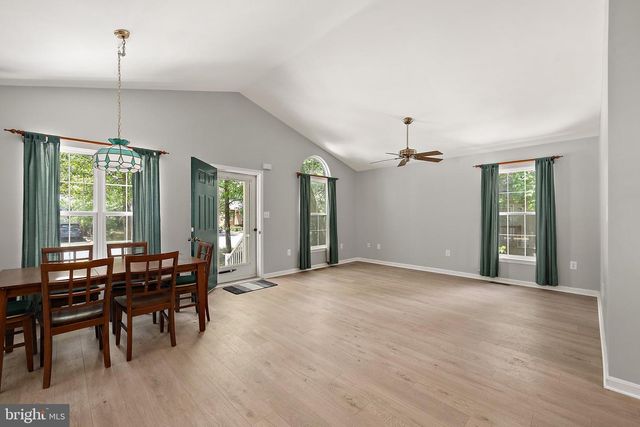 9 CAMELOT CIR, Ocean Pines, MD 21811