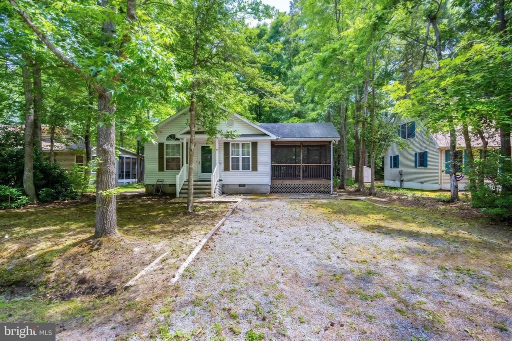 9 CAMELOT CIR, Ocean Pines, MD 21811