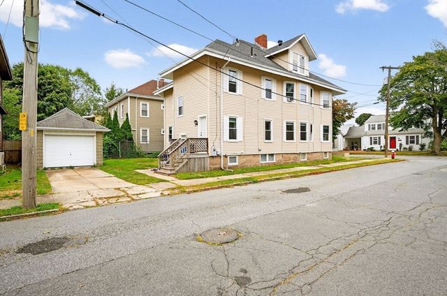 330 Maple Street, New Bedford, MA 02740
