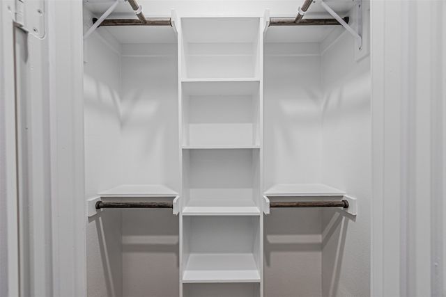 1818 Marfa Avenue, Dallas, TX 75216