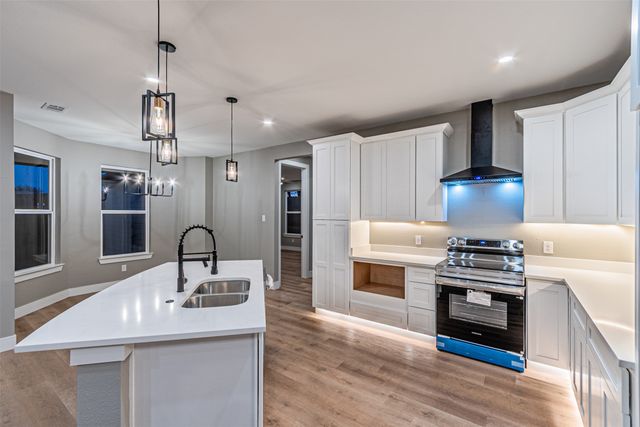 1818 Marfa Avenue, Dallas, TX 75216