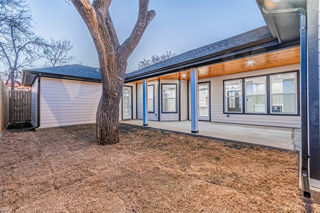 1818 Marfa Avenue, Dallas, TX 75216