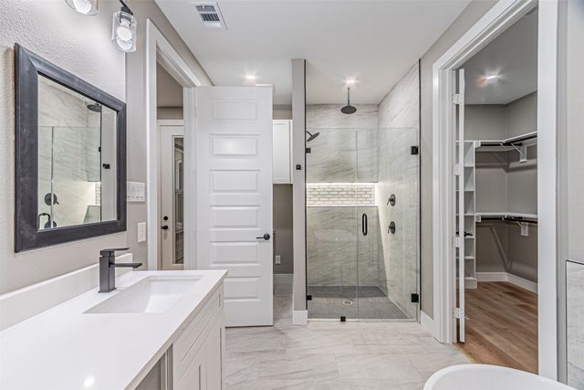 1818 Marfa Avenue, Dallas, TX 75216