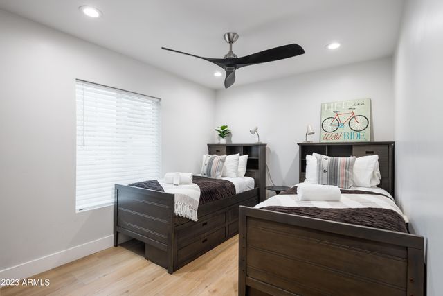 8837 E LUPINE Avenue, Scottsdale, AZ 85260