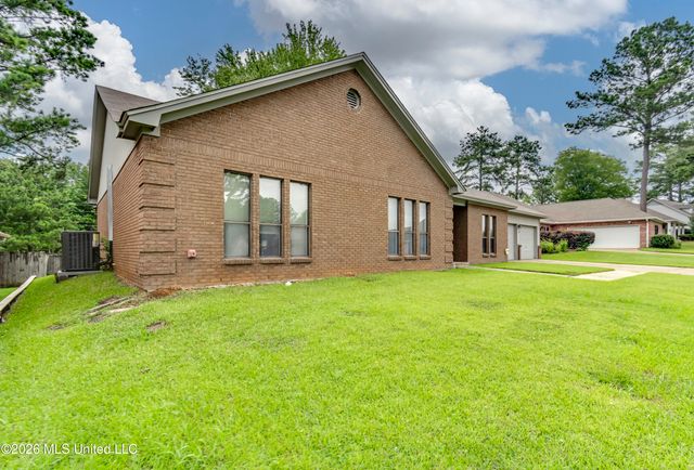 510 Bay Pointe Circle, Brandon, MS 39047