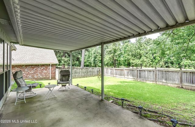 510 Bay Pointe Circle, Brandon, MS 39047