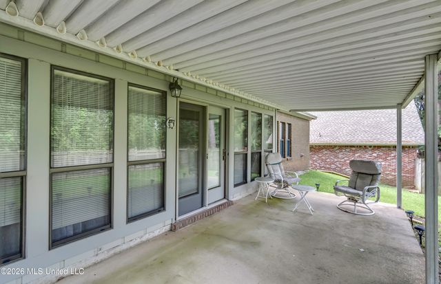 510 Bay Pointe Circle, Brandon, MS 39047