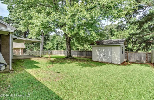 510 Bay Pointe Circle, Brandon, MS 39047
