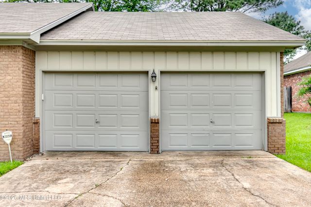 510 Bay Pointe Circle, Brandon, MS 39047
