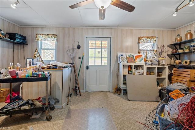 487 King Road, Seagrove, NC 27341