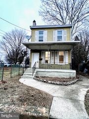 218 COOPER STREET, Beverly, NJ 08010
