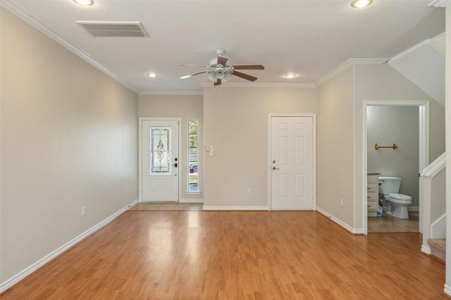 3802 Barracuda Lane, La Porte, TX 77571