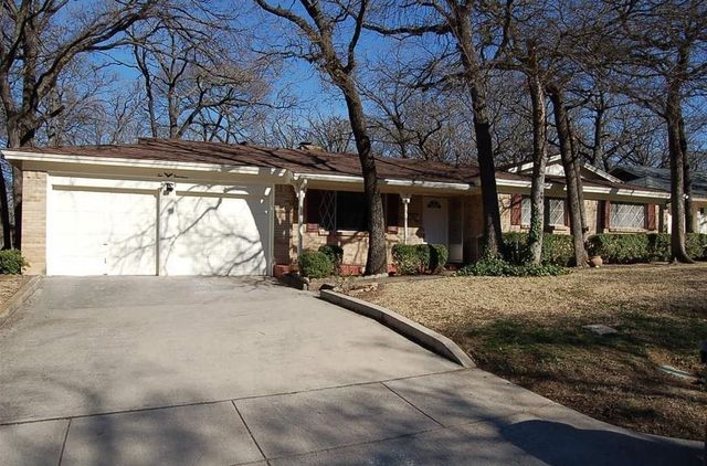 214 Juniper Street, Mansfield, TX 76063