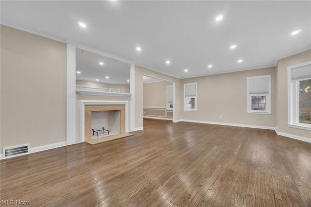 4182 Silsby Road, University Heights, OH 44118