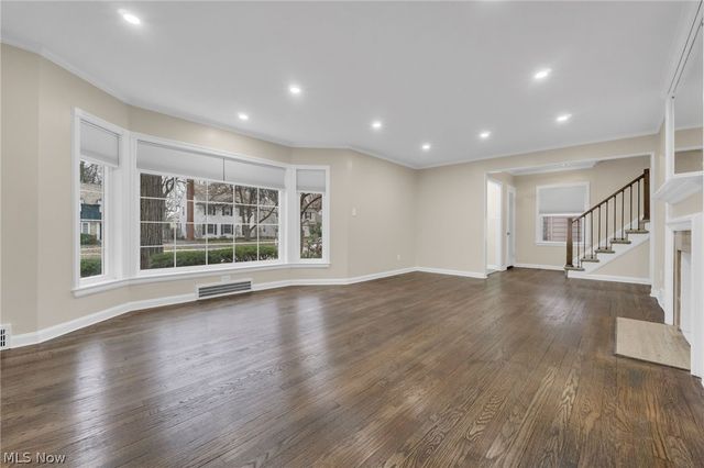 4182 Silsby Road, University Heights, OH 44118