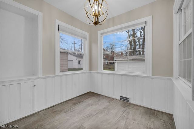 4182 Silsby Road, University Heights, OH 44118