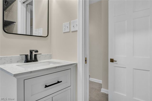 4182 Silsby Road, University Heights, OH 44118