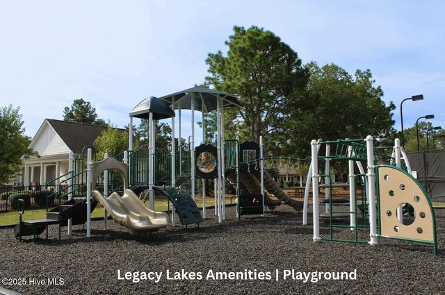 428 Redwater Trail 596, Aberdeen, NC 28315