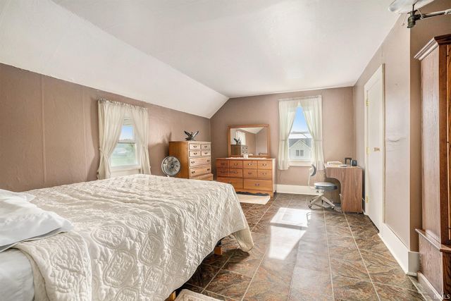 9135 W 750 North, Etna Green, IN 46524