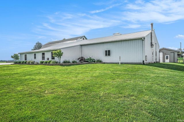 9135 W 750 North, Etna Green, IN 46524