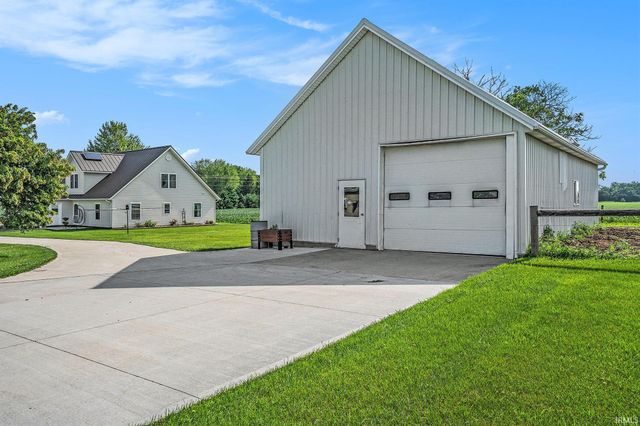 9135 W 750 North, Etna Green, IN 46524