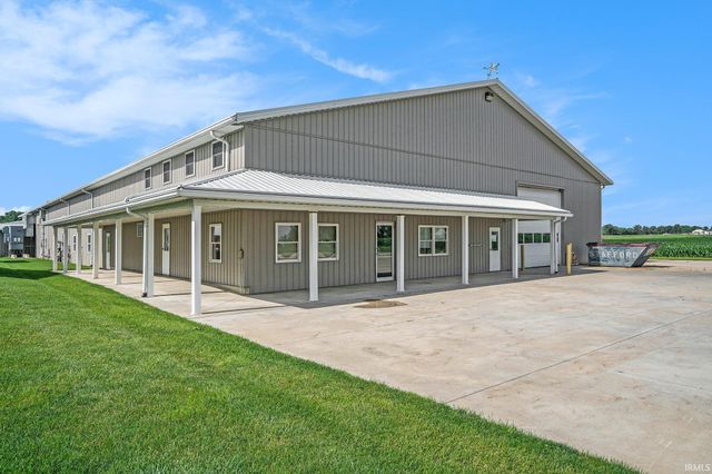 9135 W 750 North, Etna Green, IN 46524